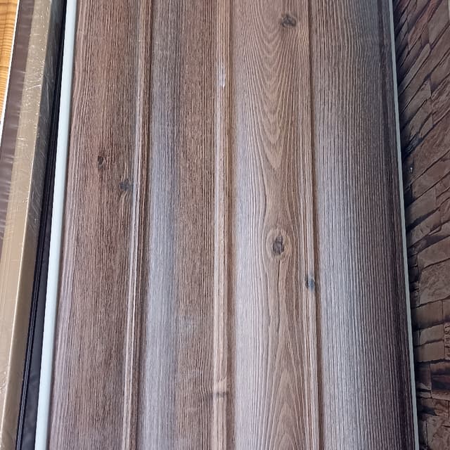 W-panel plasto 67 wood